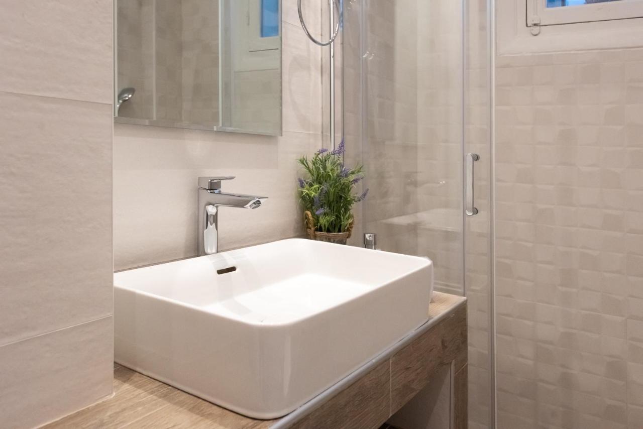 Blue Ark Lavish Sauna Suite Athena Bagian luar foto